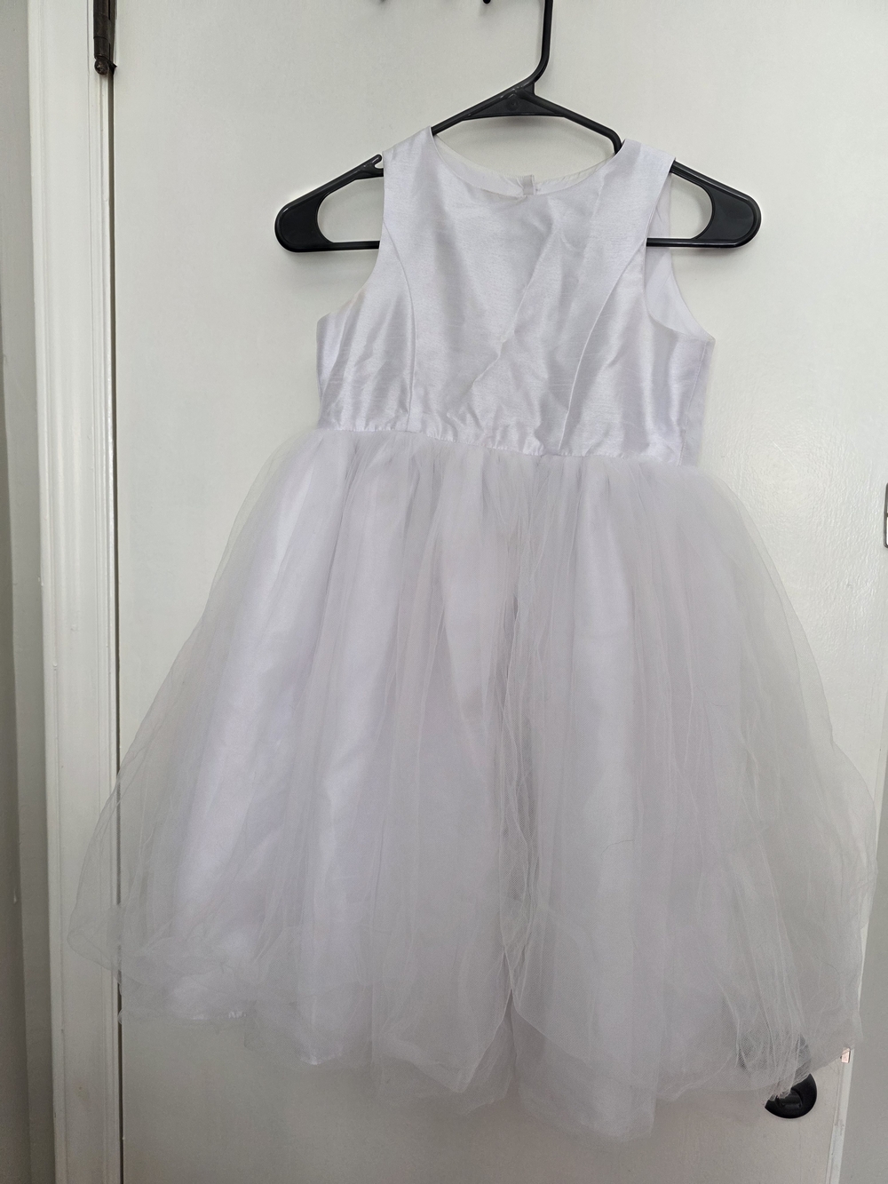 David’s Bridal Girls Size 8 White Flower Girl Formal Tulle Dress Wedding